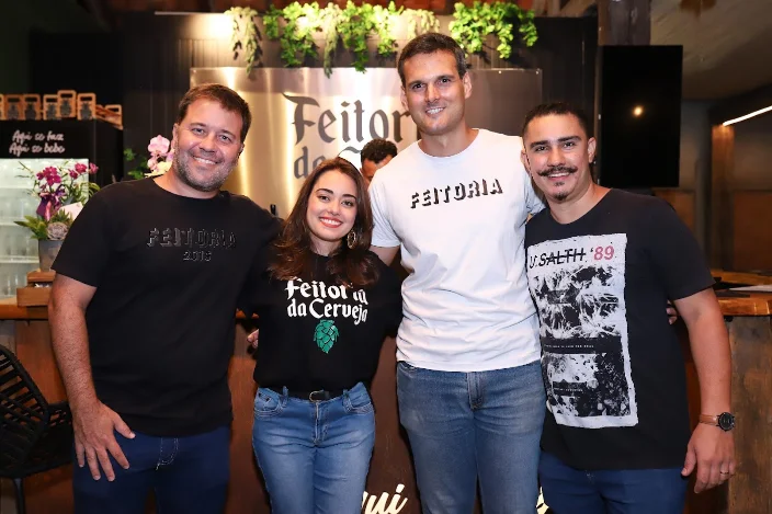Salão da Feitoria Mogi durante o serviço